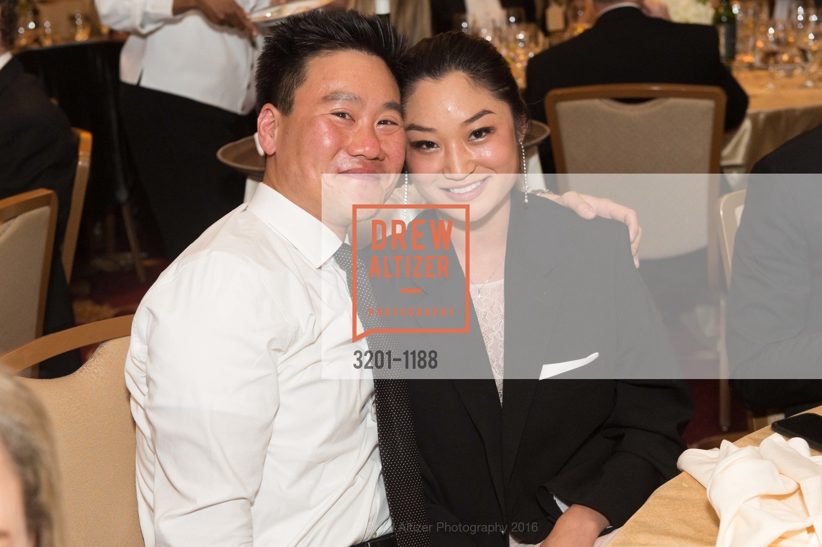 Jerry Chen, Lynne Cheng, "A Golden Tomorrow" Raphael House's 19th Annual Gala, Palace Hotel. 2 New Montgomery, May 14th, 2016, Photo #3201-1188 Jerry Chen, Lynne Cheng, Photo #3201-1188