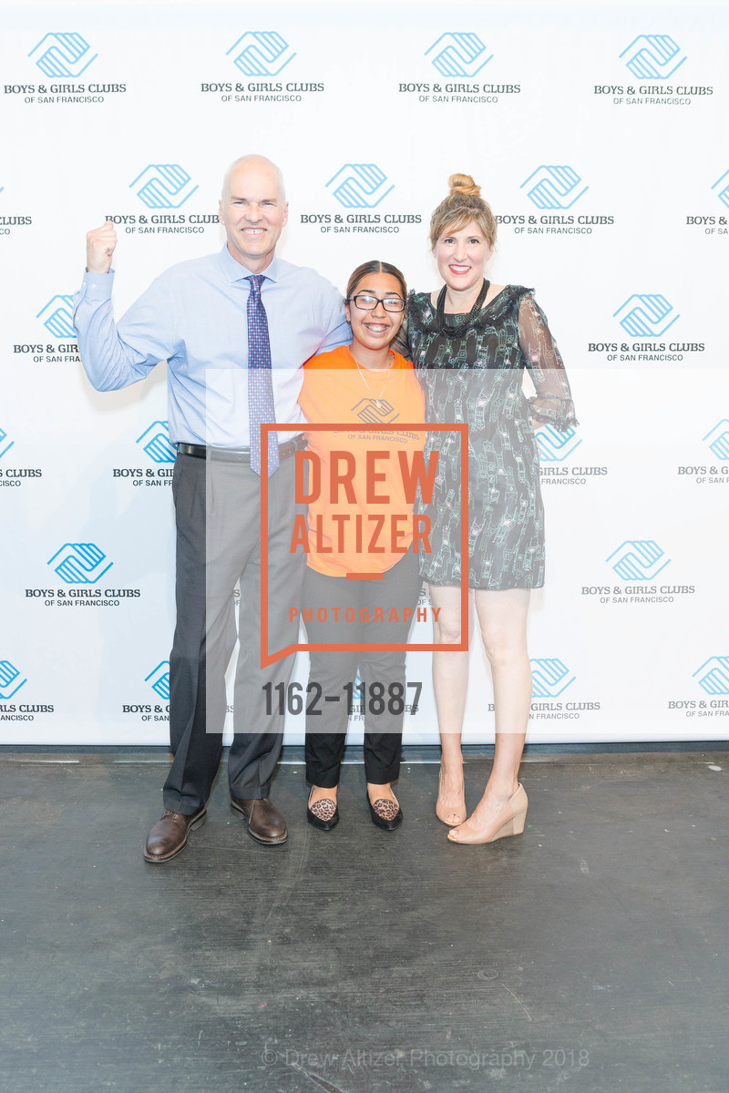 Robert Reed, Kasia Rodriguez, Trisha Husteling, Boys & Girls Clubs of San Francisco Annual Gala, Fort Mason Festival Pavilion. 2 Marina Blvd, San Francisco, CA 94123, May 11th, 2018, Photo #1162-11887 Robert Reed, Kasia Rodriguez, Trisha Husteling, Photo #1162-11887