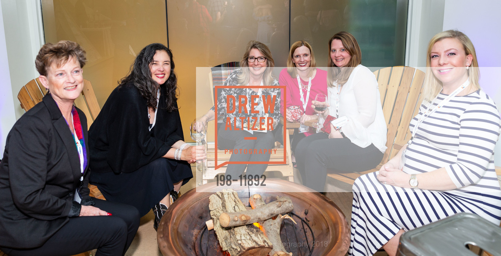 Diane Borden, Marcia Schreyer, Kristina Keck, Elizabeth Winslett, Rachel Miller, Suzanne Haslam, Under the Stars - JCCSF Celebration 2018, JCCSF. 3200 California Street, May 10th, 2018, Photo #198-11892 Diane Borden, Marcia Schreyer, Kristina Keck, Elizabeth Winslett, Rachel Miller, Suzanne Haslam, Photo #198-11892