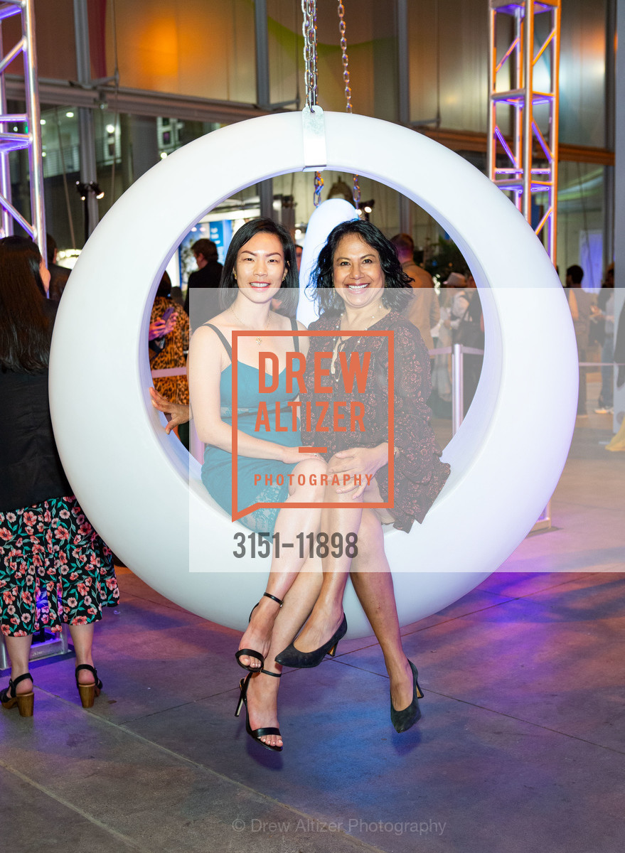 Emily Haze, Veronica Lanfried, Big Bang Gala 2018 benefiting the California Acedemy of Sciences, California Academy of Sciences, Photo #3151-11898 Emily Haze, Veronica Lanfried, Photo #3151-11898