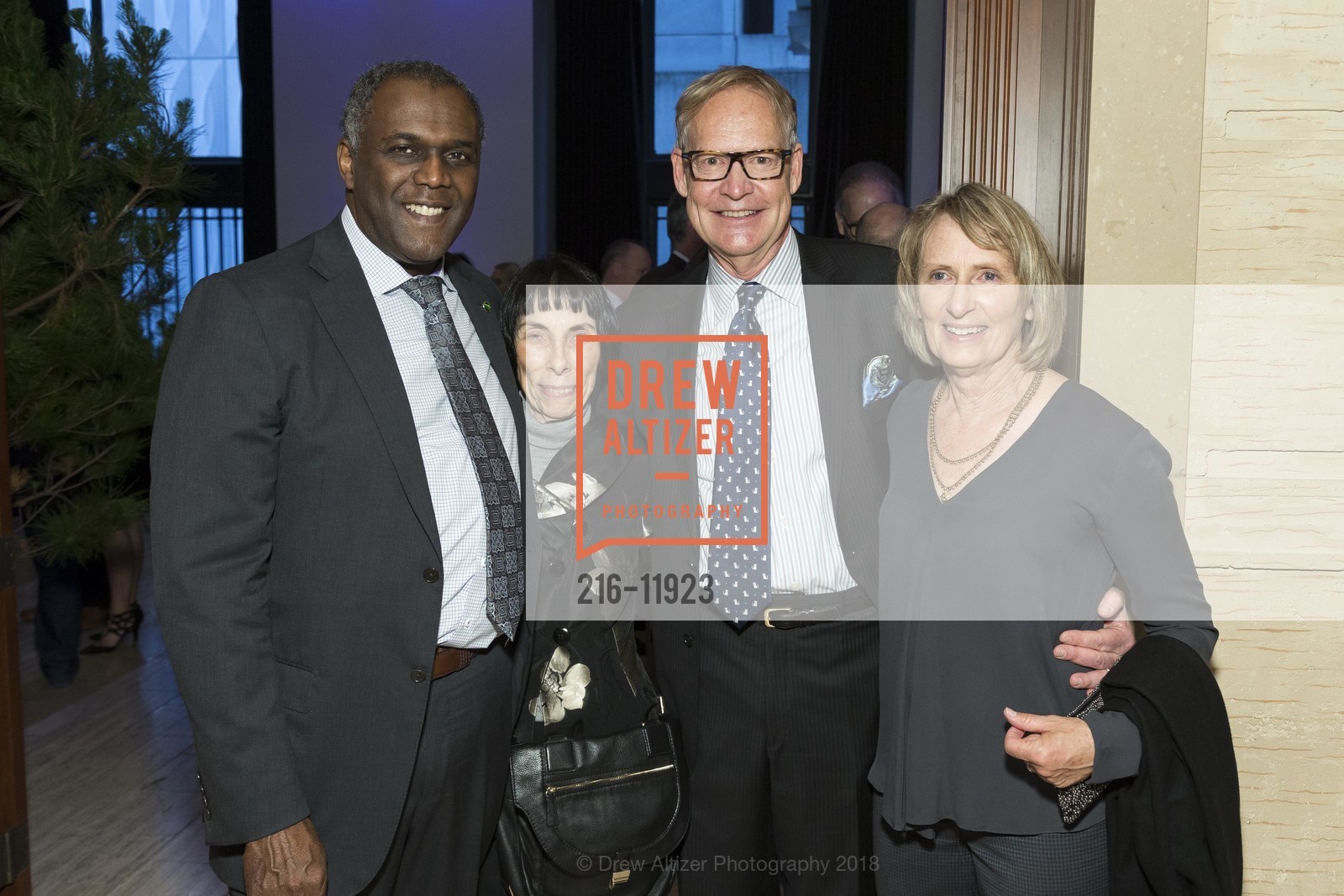 Stephen Lockhart, Ruth Isenberg, Bill Isenberg, Karen Bals, An Evening With NatureBridge Gala 2018, Bently Reserve. 301 Battery Street, May 17th, 2018, Photo #216-11923 Stephen Lockhart, Ruth Isenberg, Bill Isenberg, Karen Bals, Photo #216-11923