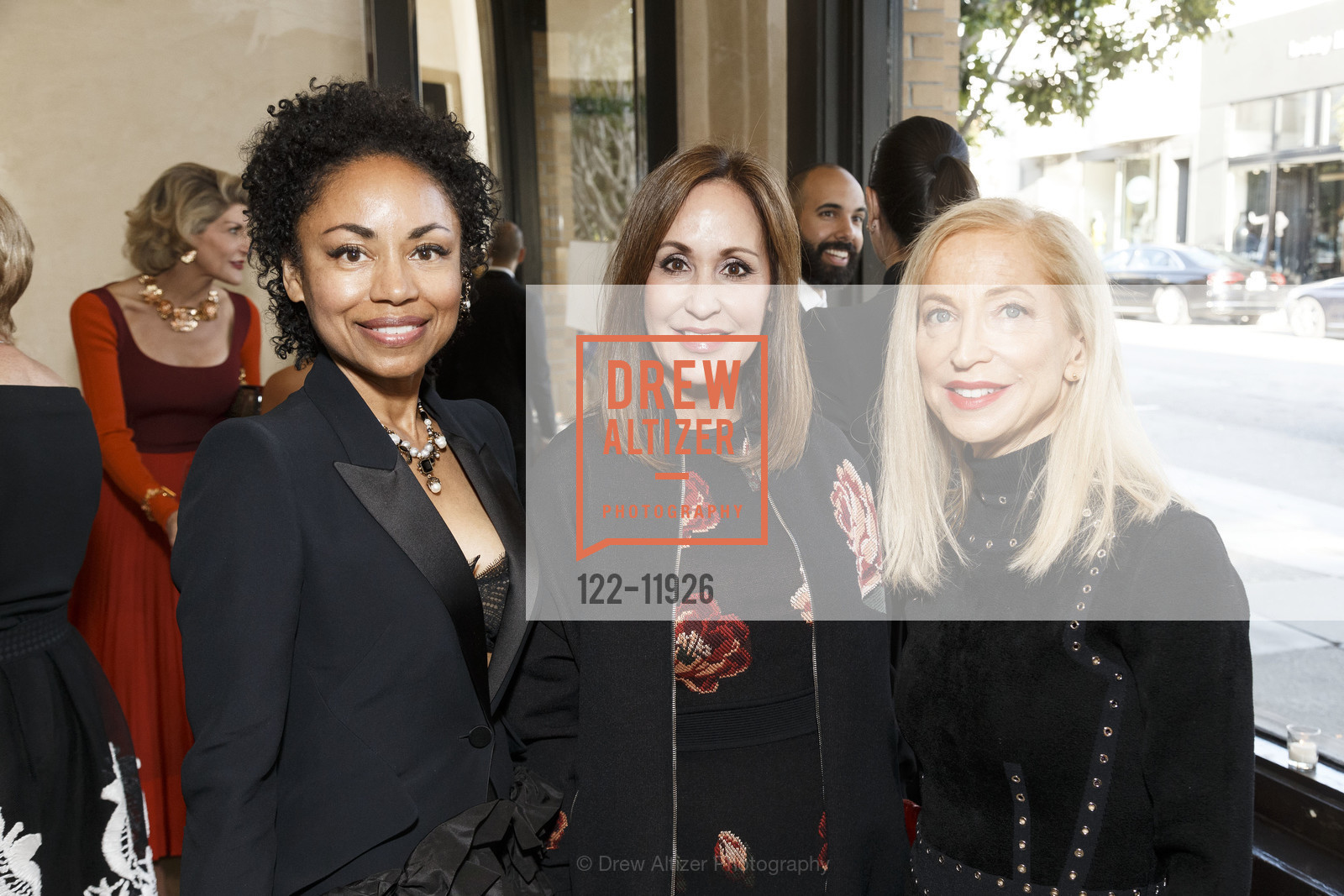 Tanya Powell, Roxanne Fleming, Shelley Gordon, Photo #122-11926