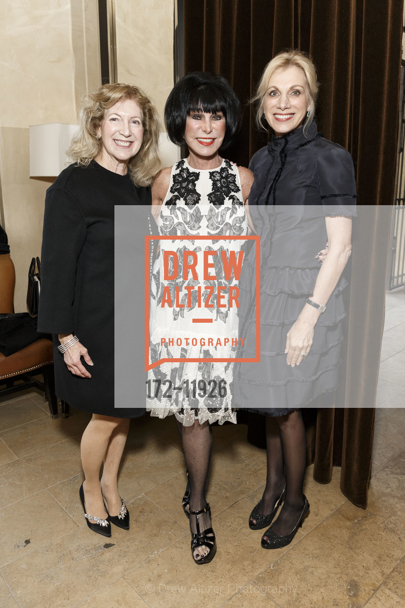 Celeste Woo, Marilyn Cabak, Cynthia Schreuder, Alexander McQueen Dinner in Support of the St. Anthony’s Foundation, Spruce. 3640 Sacramento Street, Photo #172-11926 Celeste Woo, Marilyn Cabak, Cynthia Schreuder, Photo #172-11926
