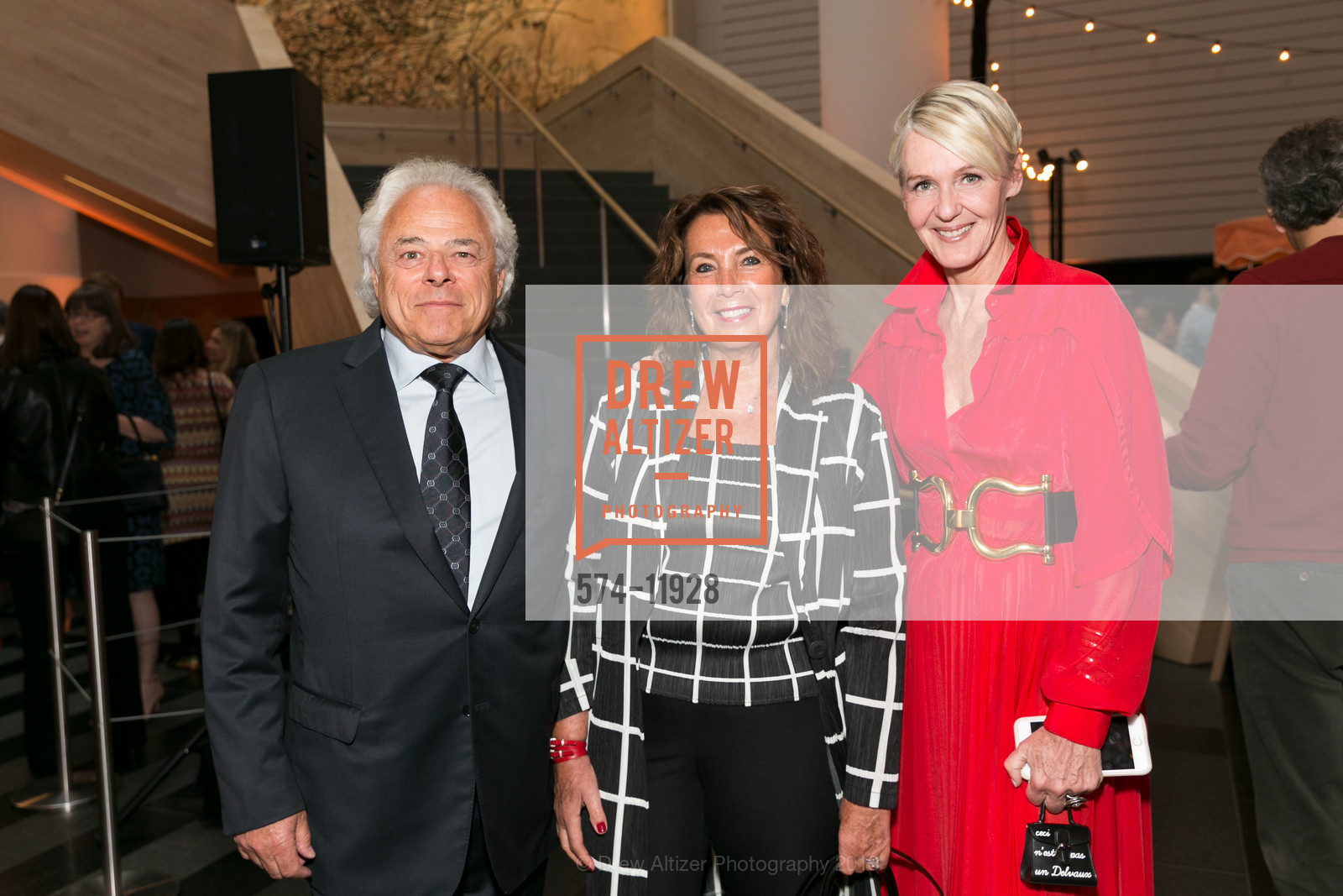Robert Leuwenkroon, Lucille Leuwenkroon, Christina Zeller, SFMOMA Magritte Opening, SFMOMA, May 16th, 2018, Photo #574-11928 Robert Leuwenkroon, Lucille Leuwenkroon, Christina Zeller, Photo #574-11928
