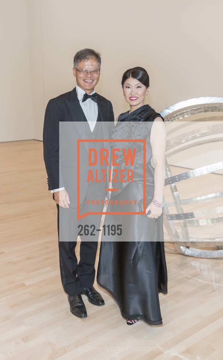 Jerry Yang, Akiko Yamazaki, Photo #262-1195