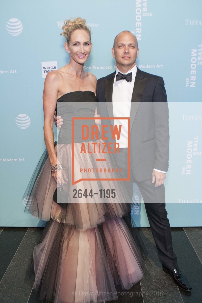 Danielle Lambert, Tony Fadell, Photo #2644-1195