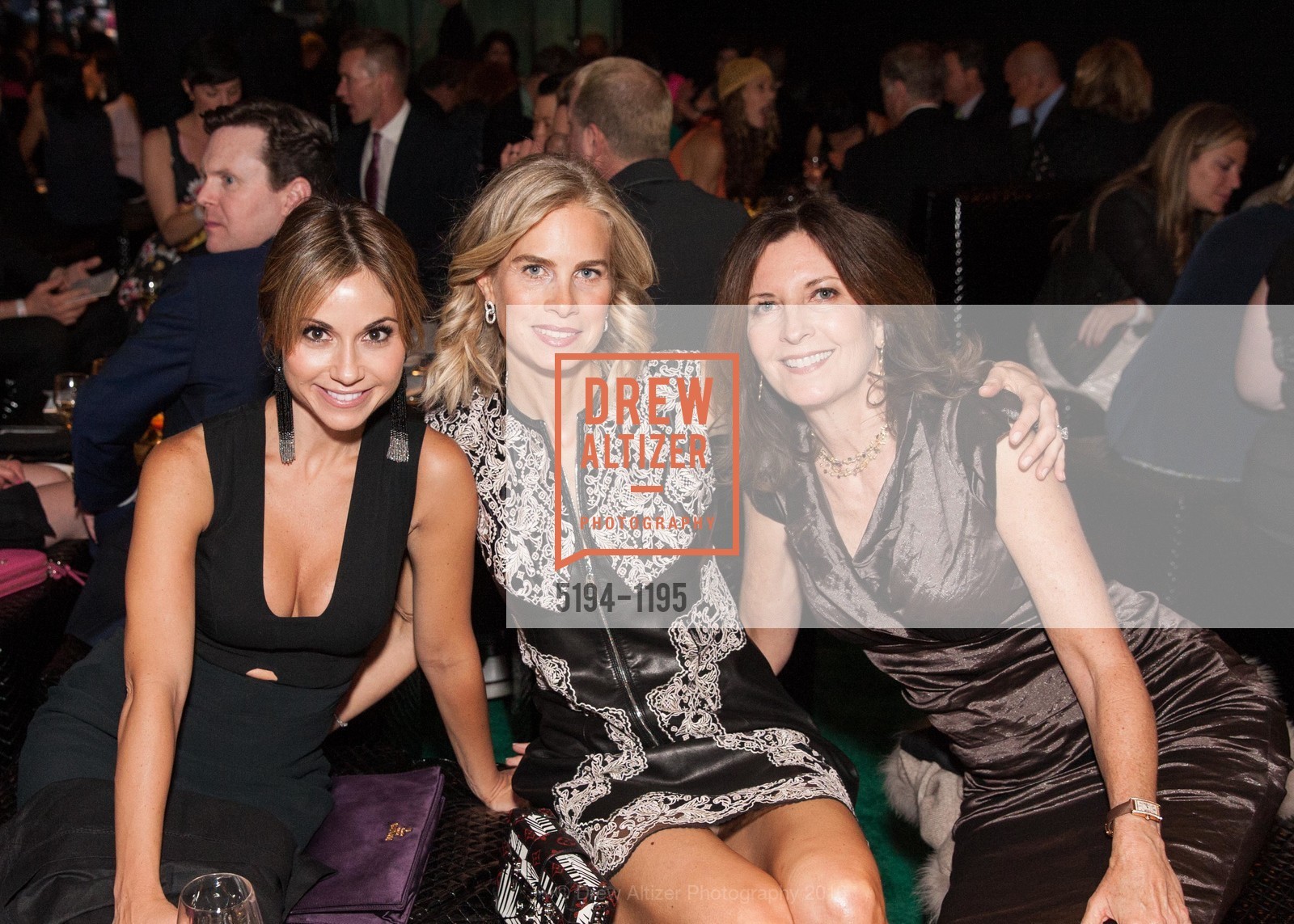 Monica Potter, Hannah Comolli, Karen Bergman, SFMOMA Modern Ball 2016, SFMOMA. 151 3rd St, May 12th, 2016, Photo #5194-1195 Monica Potter, Hannah Comolli, Karen Bergman, Photo #5194-1195