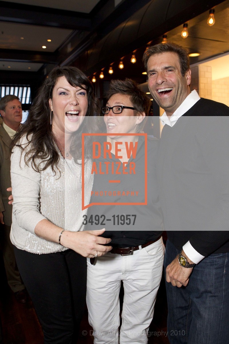 Tolan Florence, Kelly Iwan, Jerry Penacoli, Tyler Florence's WAYFARE TAVERN VIP Night, US, June 20th, 2010, Photo #3492-11957 Tolan Florence, Kelly Iwan, Jerry Penacoli, Photo #3492-11957