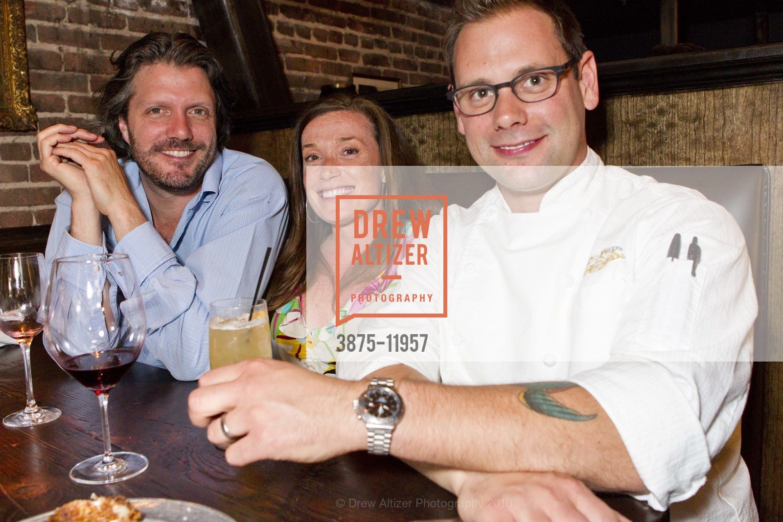 Jed Robertson, Gibson Thomas, Jason Rose, Tyler Florence's WAYFARE TAVERN VIP Night, US, June 20th, 2010, Photo #3875-11957 Jed Robertson, Gibson Thomas, Jason Rose, Photo #3875-11957