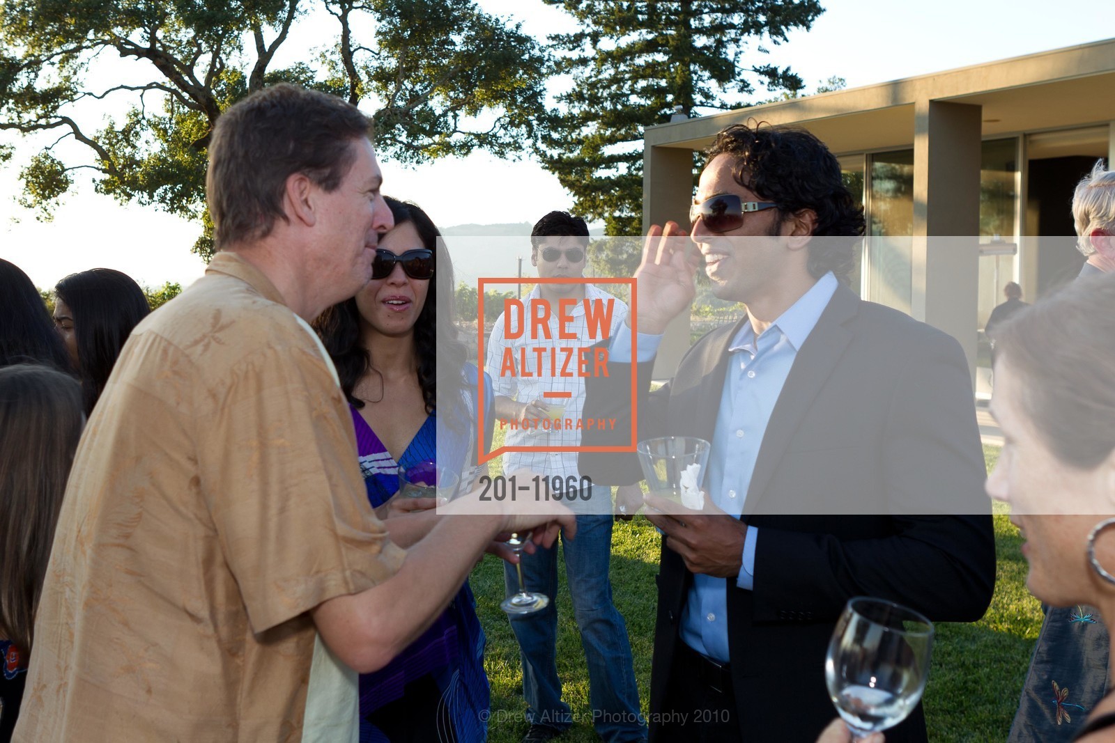 Brian Arbogast, Shaira Bahn, Shankar Venkat, Jan and John Zakin Host a Wine Country Dinner Benefiting Engender Health, US, September 26th, 2010, Photo #201-11960 Brian Arbogast, Shaira Bahn, Shankar Venkat, Photo #201-11960