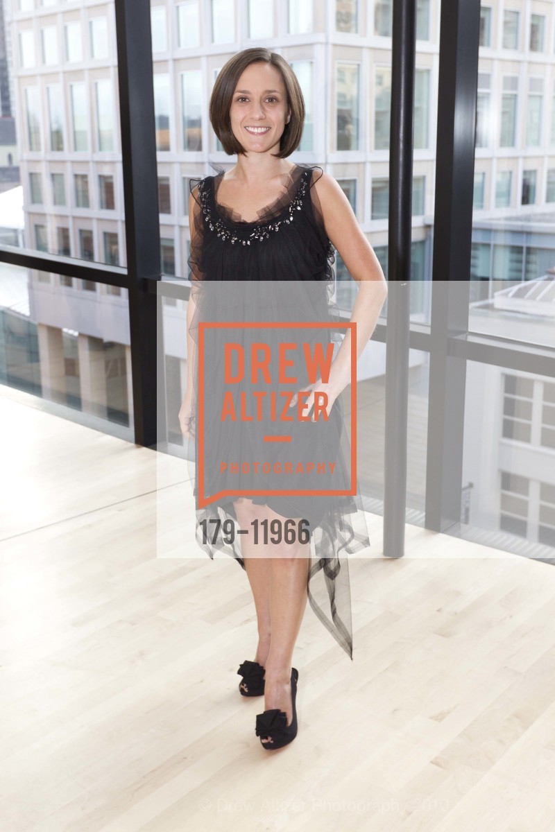 Becca Prowda, The San Francisco Museum of Modern Art Celebrates 75 years with the 2010 Modern Ball, US, May 15th, 2010, Photo #179-11966 Becca Prowda, Photo #179-11966