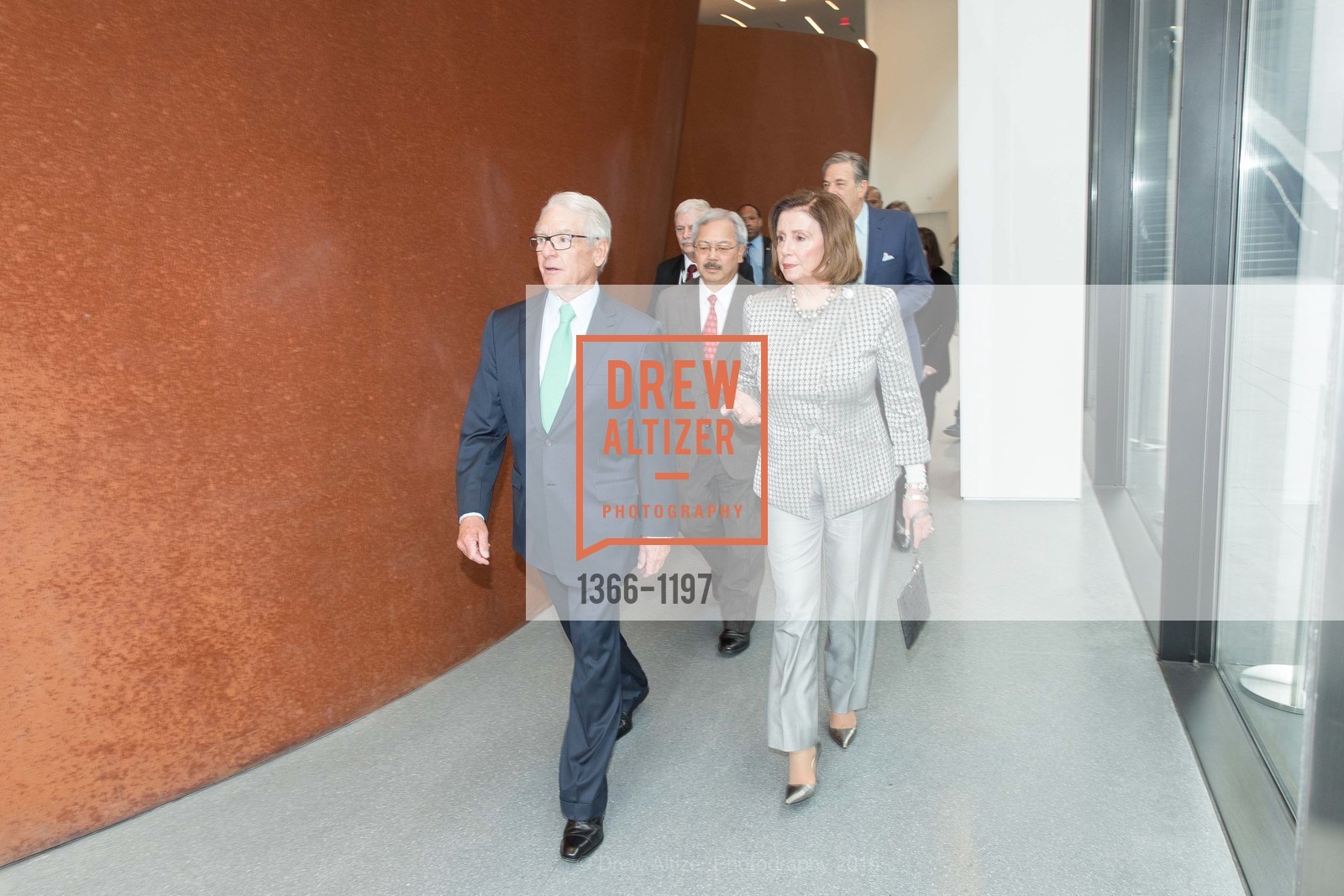 Charles Schwab, Nancy Pelosi, Photo #1366-1197