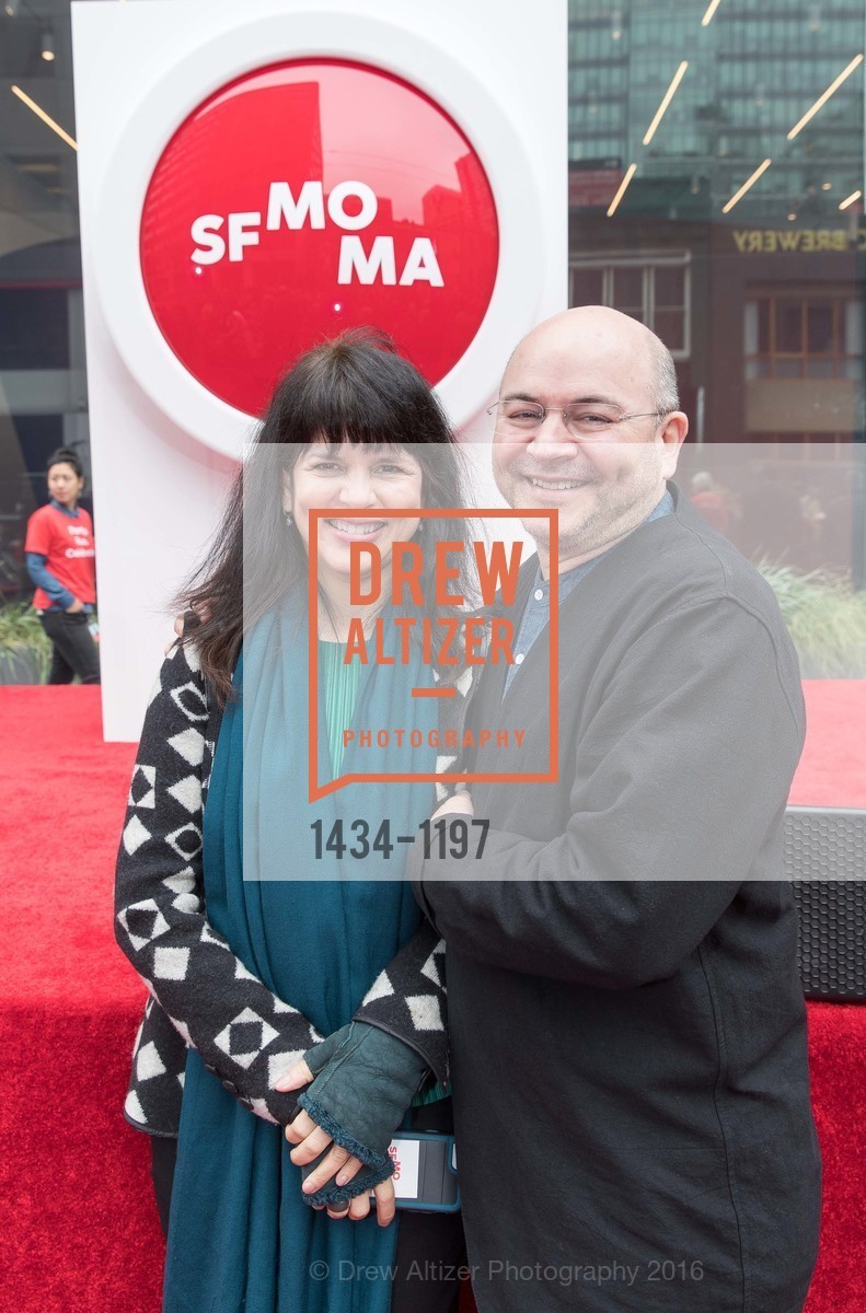 Elaine Molinar, Craig Dykers, SFMOMA Ribbon Cutting Opening Day, SFMOMA. 151 3rd St, May 13th, 2016, Photo #1434-1197 Elaine Molinar, Craig Dykers, Photo #1434-1197