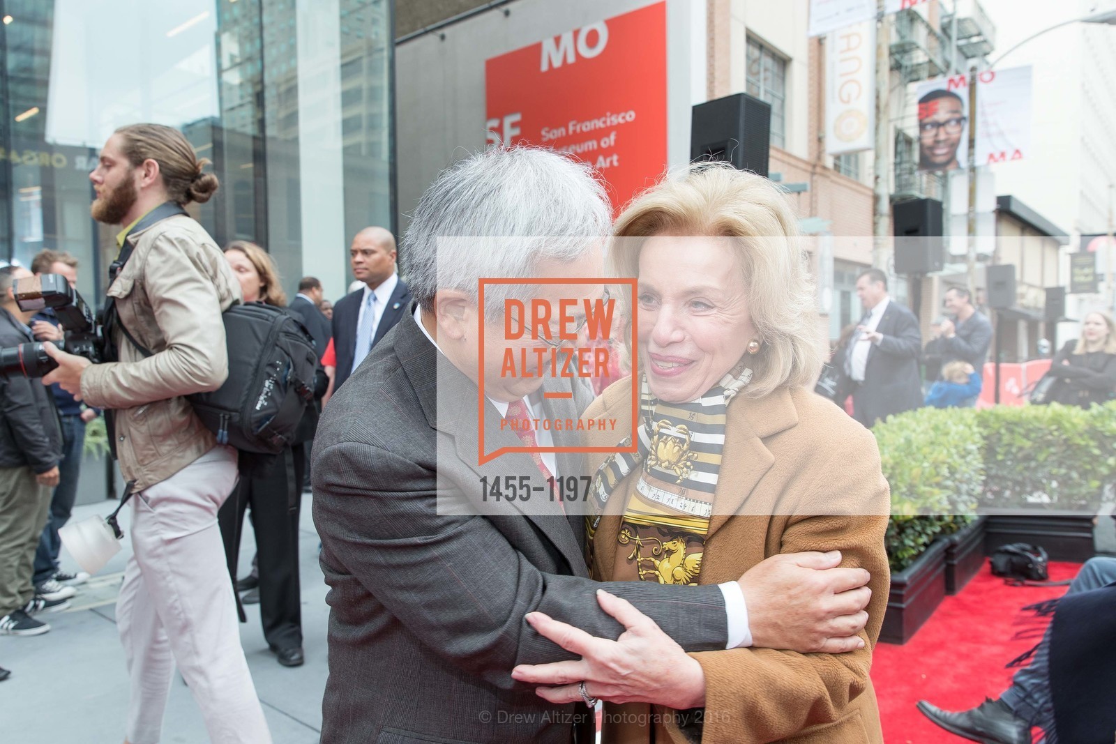 Ed Lee, SFMOMA Ribbon Cutting Opening Day, SFMOMA. 151 3rd St, December 12th, 2017, Photo #1455-1197 Ed Lee, Photo #1455-1197