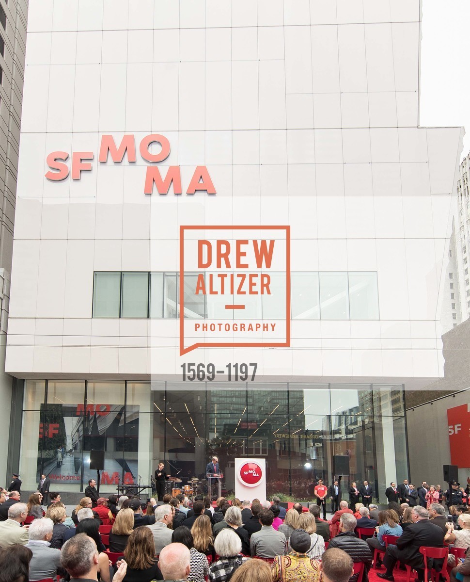Atmosphere, SFMOMA Ribbon Cutting Opening Day, SFMOMA. 151 3rd St, May 13th, 2016, Photo #1569-1197 Atmosphere, Photo #1569-1197