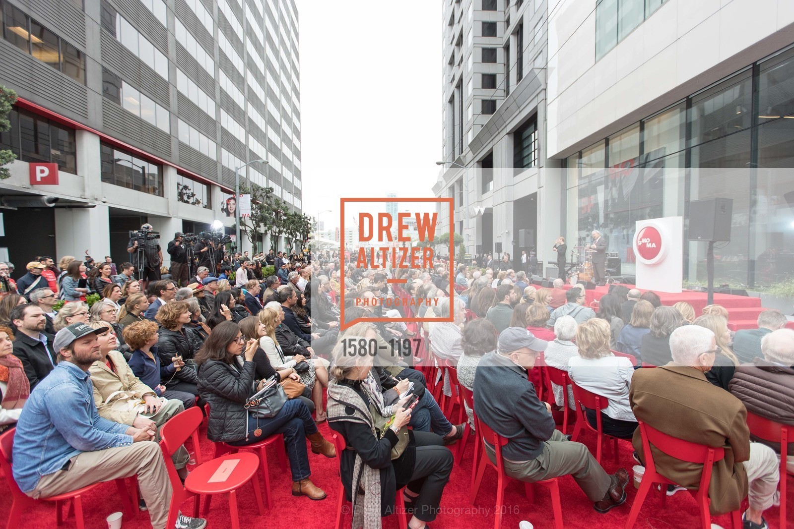 Atmosphere, SFMOMA Ribbon Cutting Opening Day, SFMOMA. 151 3rd St, May 13th, 2016, Photo #1580-1197 Atmosphere, Photo #1580-1197