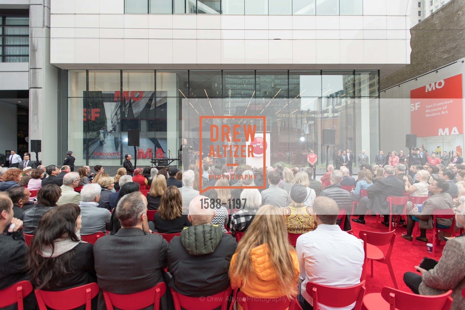 Atmosphere, SFMOMA Ribbon Cutting Opening Day, SFMOMA. 151 3rd St, May 13th, 2016, Photo #1588-1197 Atmosphere, Photo #1588-1197