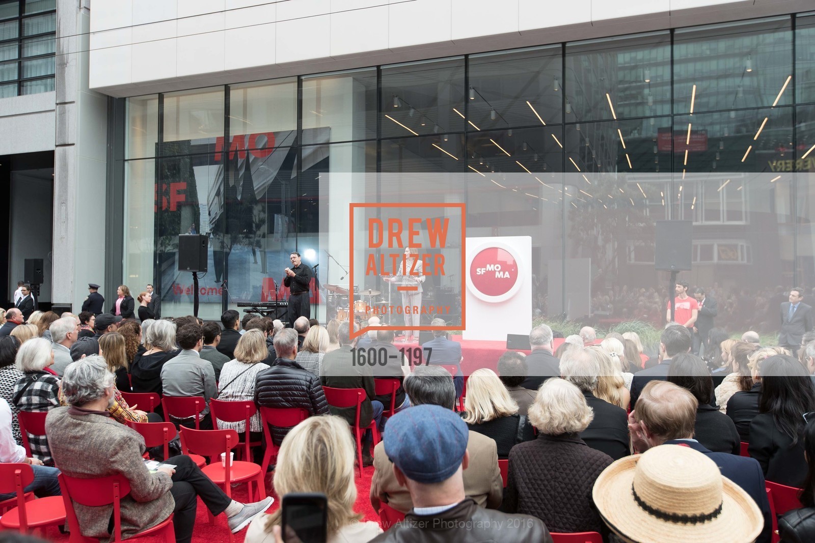 Atmosphere, SFMOMA Ribbon Cutting Opening Day, SFMOMA. 151 3rd St, May 13th, 2016, Photo #1600-1197 Atmosphere, Photo #1600-1197