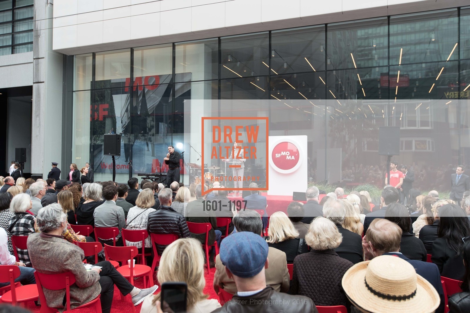 Atmosphere, SFMOMA Ribbon Cutting Opening Day, SFMOMA. 151 3rd St, May 13th, 2016, Photo #1601-1197 Atmosphere, Photo #1601-1197