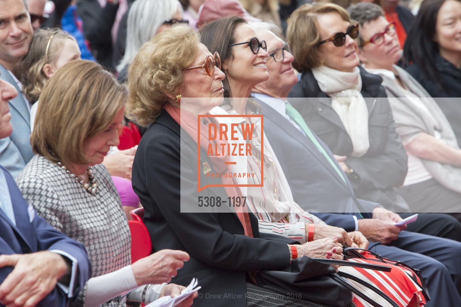 Nancy Pelosi, Doris Fisher, Randi Fisher, Charles Schwab, Helen Schwab, Photo #5308-1197