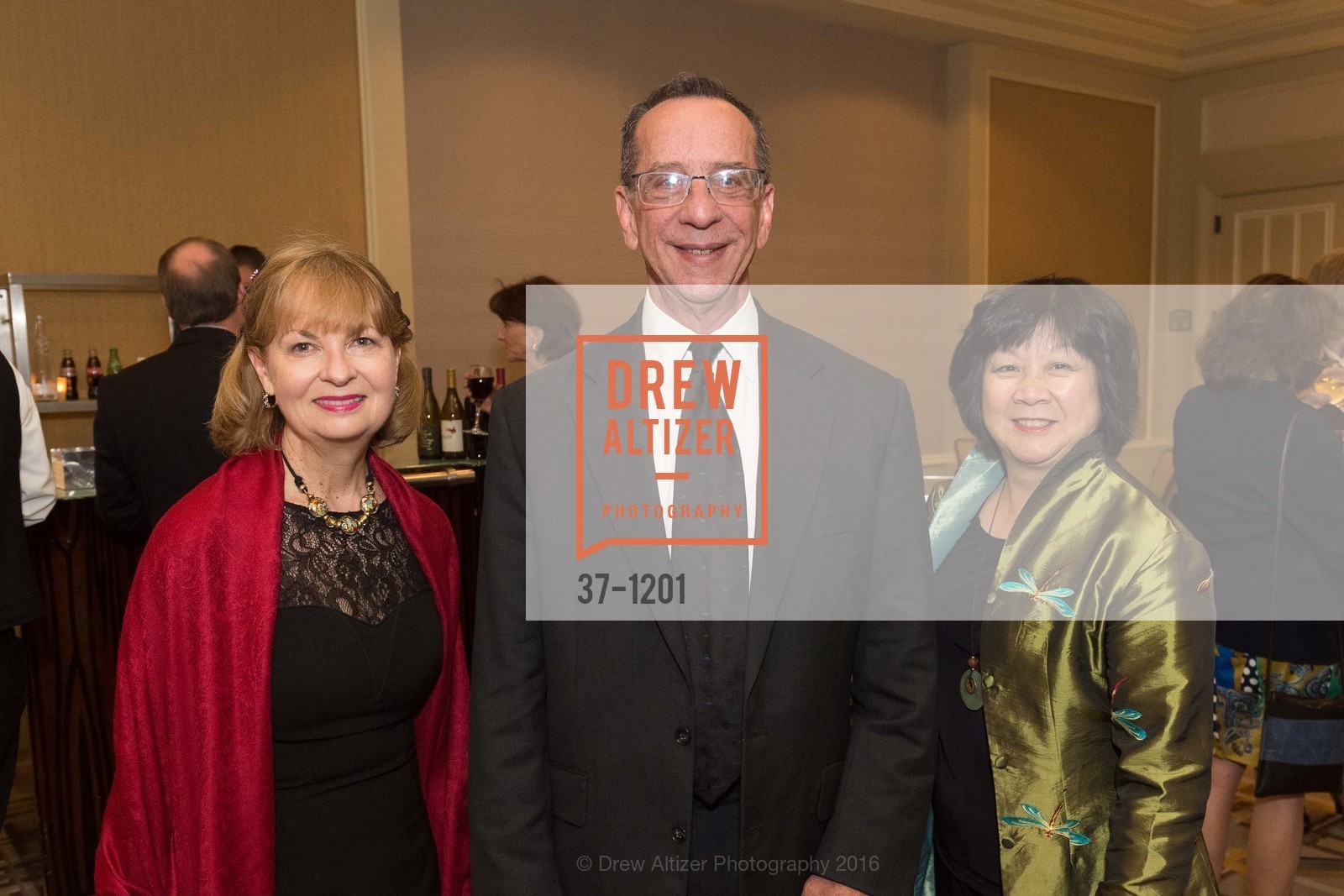 Anne Chermak Dillen, Steve Friedlander, Debbie Chinn, A Salute to the Joy of Making Music: Community Music Center's Annual Spring Gala, The Four Seasons Hotel, SF, May 13th, 2016, Photo #37-1201 Anne Chermak Dillen, Steve Friedlander, Debbie Chinn, Photo #37-1201