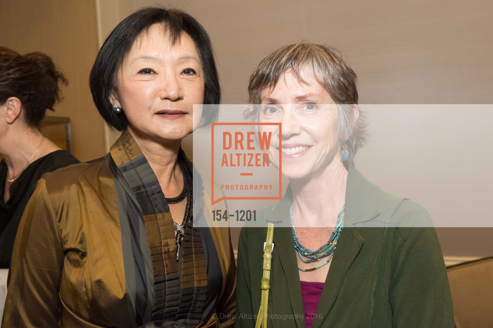 Mary Chiu, Ellen Rosenthal, A Salute to the Joy of Making Music: Community Music Center's Annual Spring Gala, The Four Seasons Hotel, SF, May 13th, 2016, Photo #154-1201 Mary Chiu, Ellen Rosenthal, Photo #154-1201