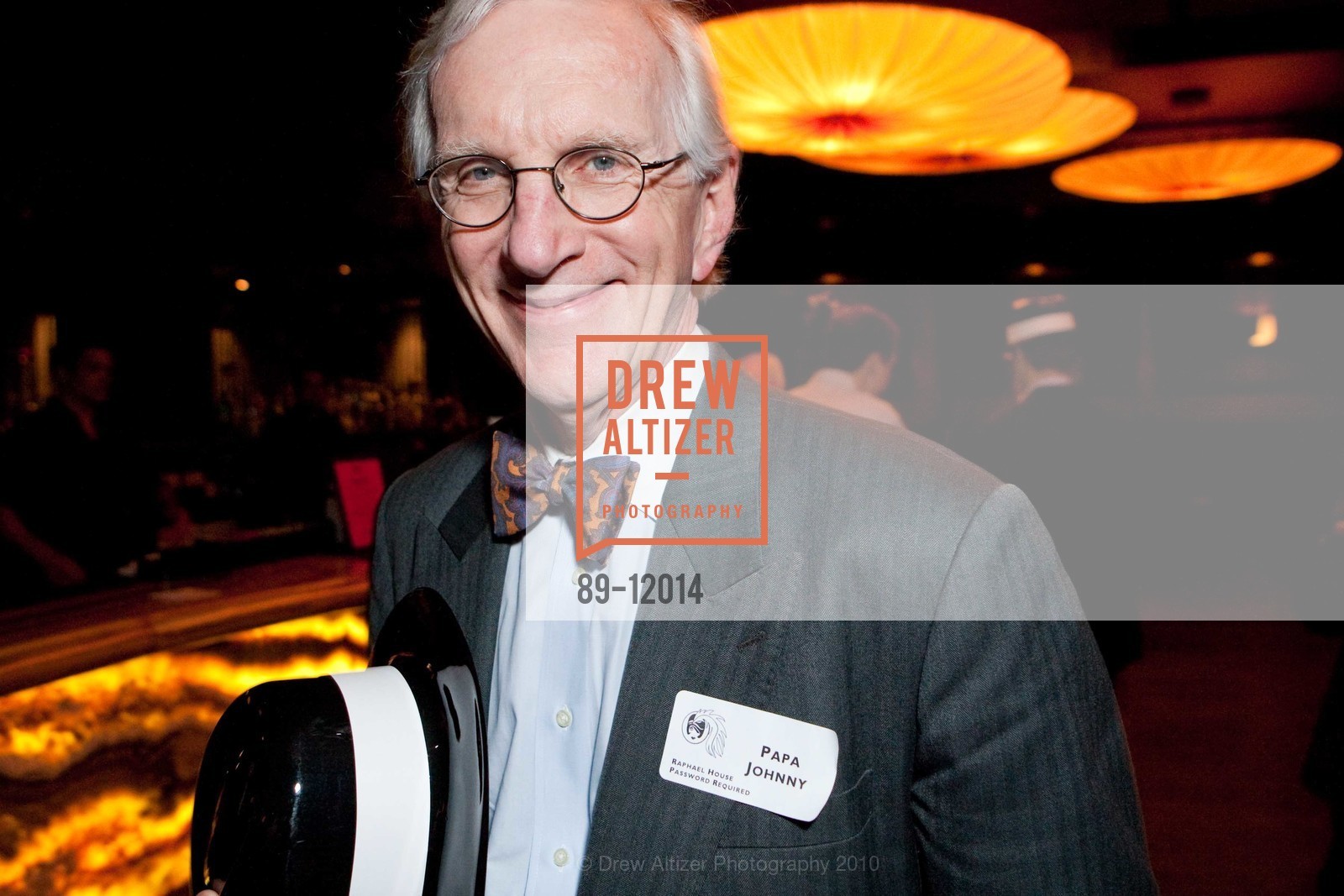 John Tregenza, Raphael House Gala Launch, US, February 26th, 2010, Photo #89-12014 John Tregenza, Photo #89-12014