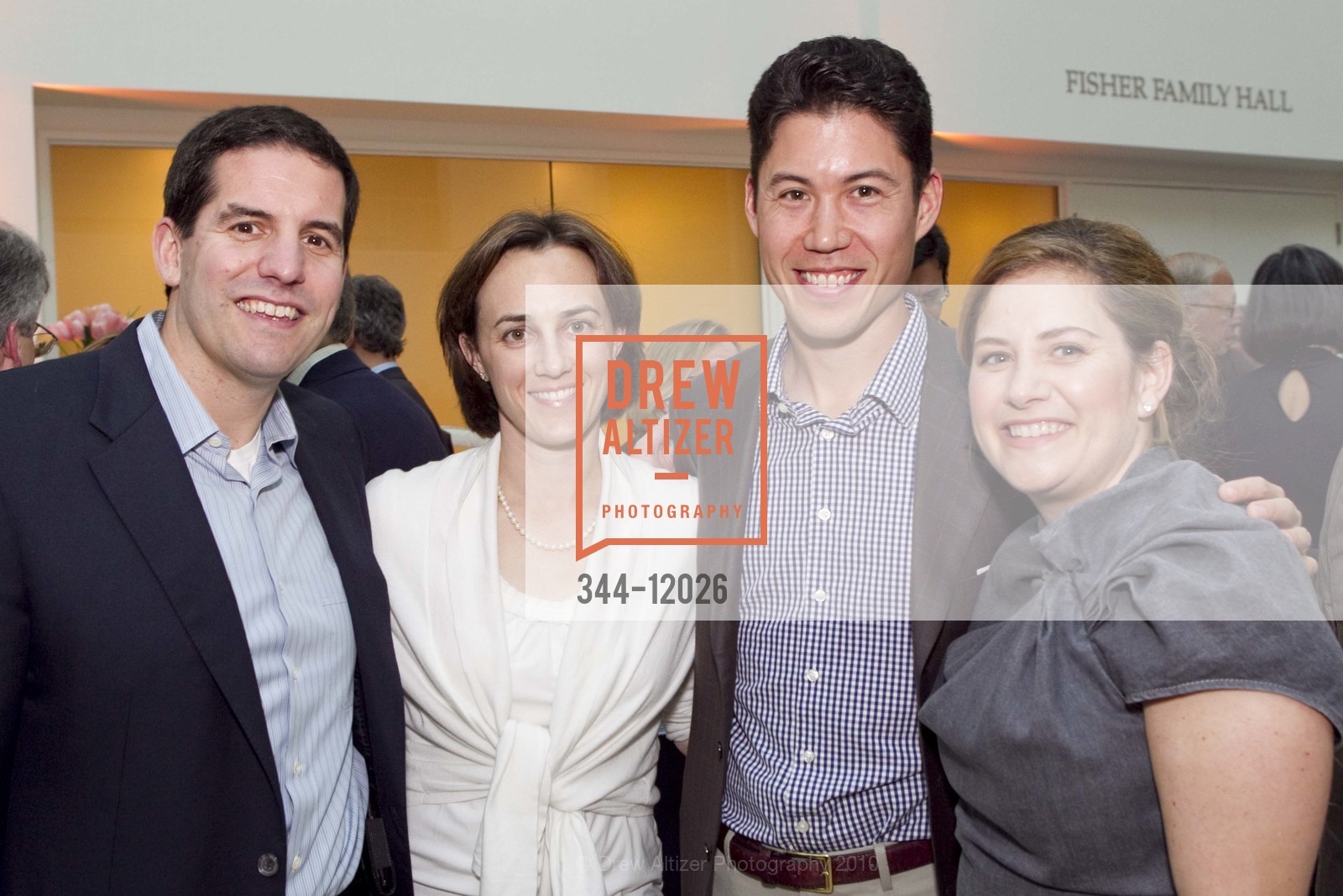 Todd Sistsky, Tracy Rhodes, Jeff Rhodes, Holly Hagens, Showcase: a Celebration fundraiser for JCCSF featuring MANDY PATINKIN, US, April 18th, 2010, Photo #344-12026 Todd Sistsky, Tracy Rhodes, Jeff Rhodes, Holly Hagens, Photo #344-12026
