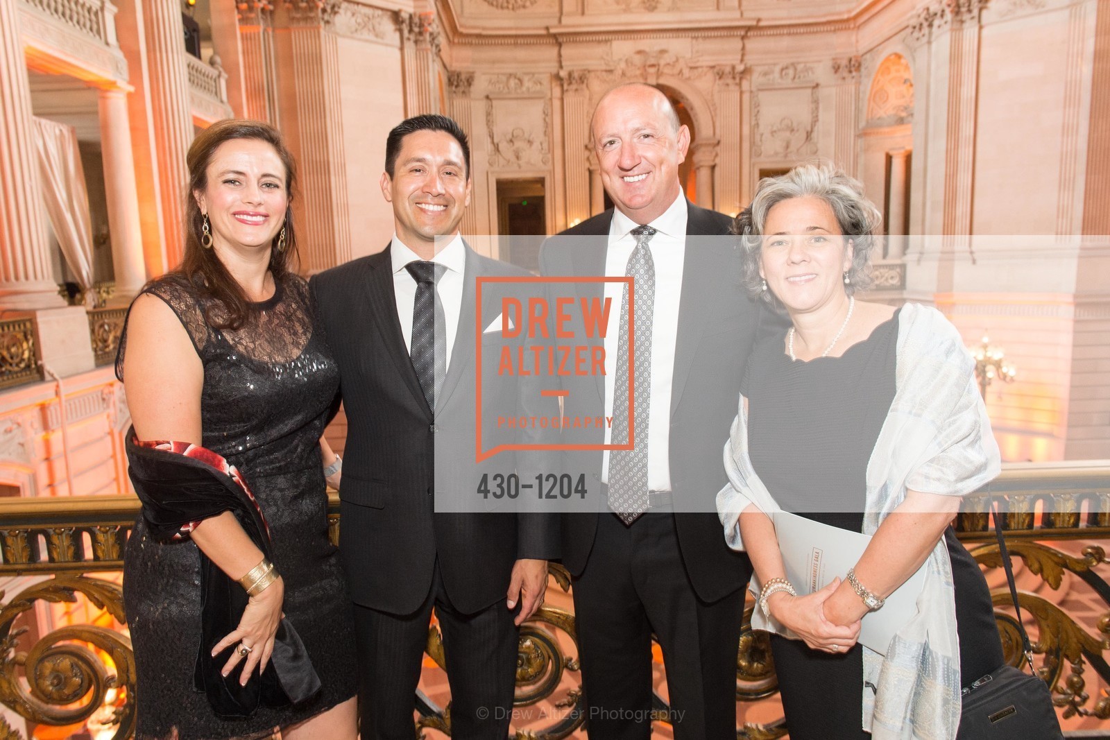 Karen McAvoy, Javier Cardenas, Robert Wise, Humankindness Gala, City Hall, Photo #430-1204 Karen McAvoy, Javier Cardenas, Robert Wise, Photo #430-1204