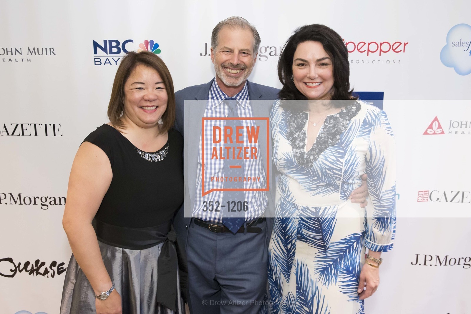 Grace Li, Steve Ledoux, Sara Ledoux, On Lok's 45th Anniversary Spring Gala, InterContinental San Francisco Hotel. 888 Howard St, Photo #352-1206 Grace Li, Steve Ledoux, Sara Ledoux, Photo #352-1206