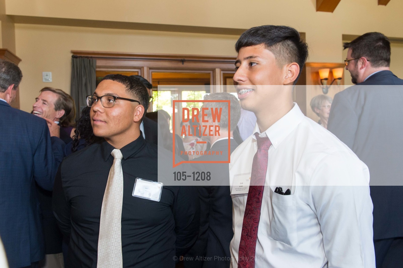 Jacob Mejia, Erick Ardon, Photo #105-1208