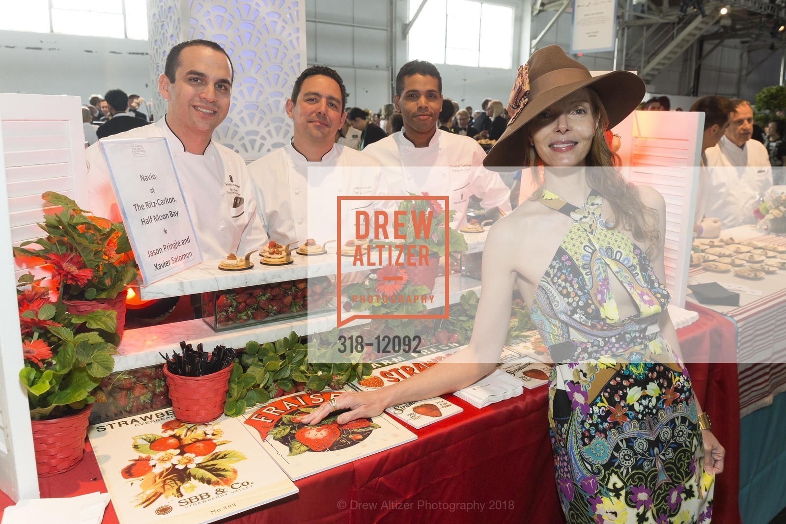 Beryl Adler, Jason Pringle, Emmanuel Fuentes, Sarah Steingart, Meals on Wheels San Francisco 31st Annual Star Chefs and Vintners Gala 2018, Fort Mason Festival Pavillion. 2 Marina Boulevard, May 20th, 2018, Photo #318-12092 Beryl Adler, Jason Pringle, Emmanuel Fuentes, Sarah Steingart, Photo #318-12092