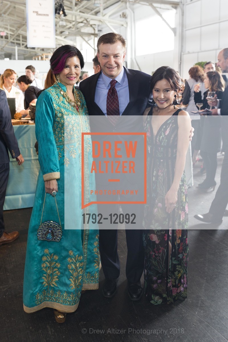 Jennie Chiu, Jake Seid, Xuan-Thu Seid, Meals on Wheels San Francisco 31st Annual Star Chefs and Vintners Gala 2018, Fort Mason Festival Pavillion. 2 Marina Boulevard, May 20th, 2018, Photo #1792-12092 Jennie Chiu, Jake Seid, Xuan-Thu Seid, Photo #1792-12092