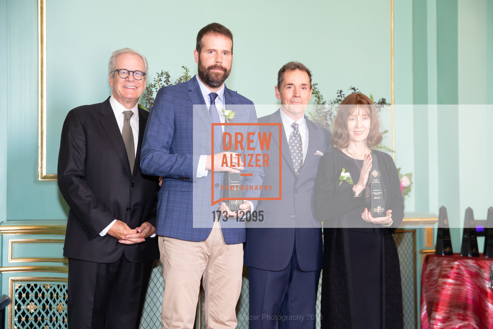 Coburn Everdell, MIckey Benson, Tim Barber, Barbara Chambers, Institute of Classical Architecture and Art (ICAA) Annual Julia Morgan Awards 2018, San Francisco War Memorial and Performing Arts Center, The Green Room. 401 Van Ness Avenue, May 21st, 2018, Photo #173-12095 Coburn Everdell, MIckey Benson, Tim Barber, Barbara Chambers, Photo #173-12095