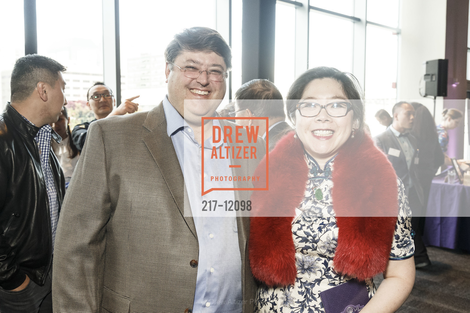 Frank Bierhaus, Cassindy Chao, On Lok Celebrates! 2018, CIty View at the Metreon, 3rd Floor. 135 Fourth Street, May 18th, 2018, Photo #217-12098 Frank Bierhaus, Cassindy Chao, Photo #217-12098