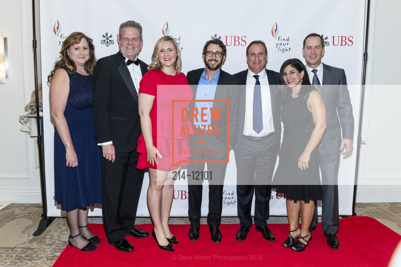 Cindi Priem, Curtis Priem, Judy Spalthoff, Josh Groban, Ken Gunsberger, Janine Evans, Mike Evans, FIND YOUR LIGHT FOUNDATION 2018 Gala hosted by Josh Groban, Ritz Carlton Half Moon Bay, Ballroom. 1 Miramontes Point Rd, May 19th, 2018, Photo #214-12101 Cindi Priem, Curtis Priem, Judy Spalthoff, Josh Groban, Ken Gunsberger, Janine Evans, Mike Evans, Photo #214-12101