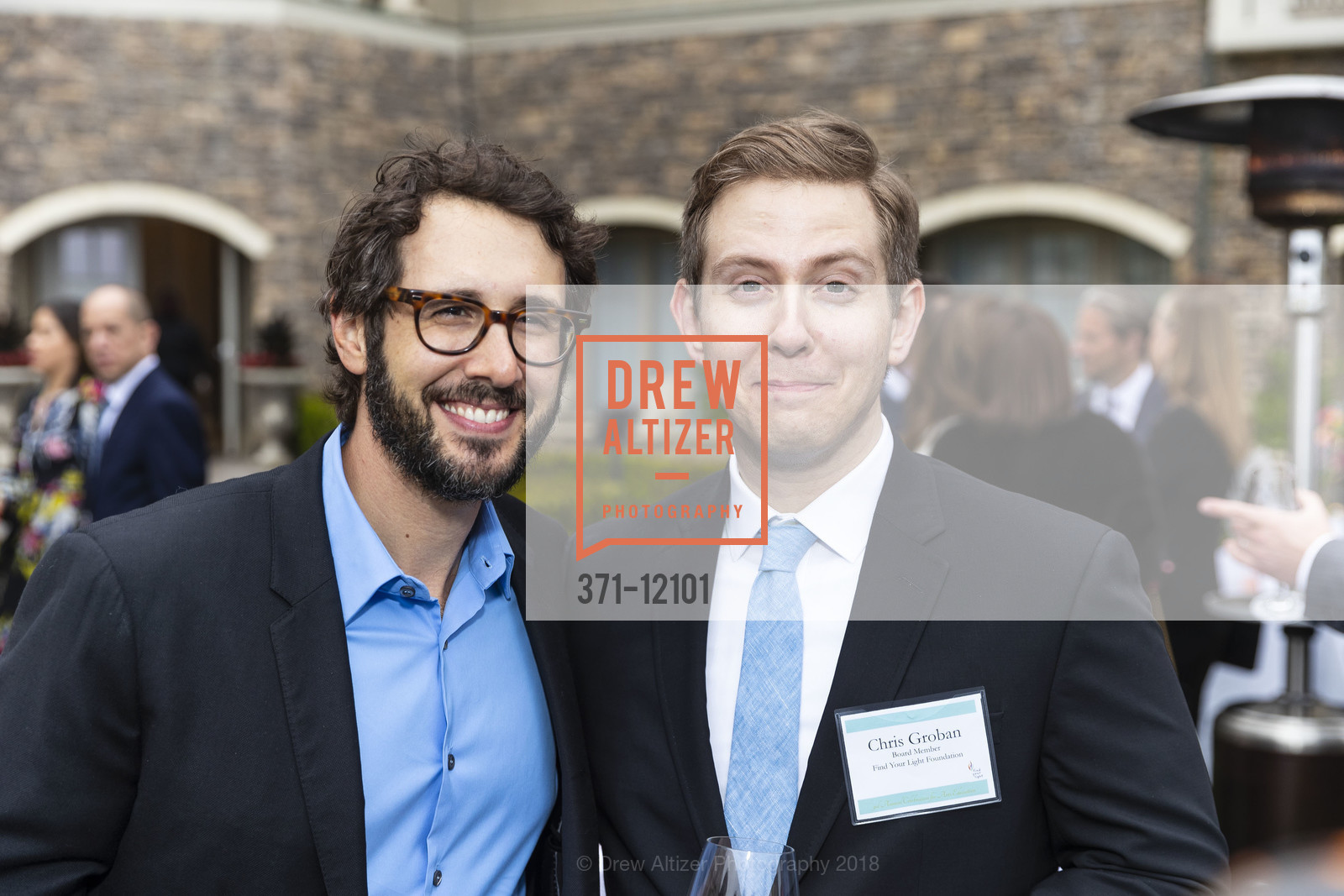 Josh Groban, Chris Groban, FIND YOUR LIGHT FOUNDATION 2018 Gala hosted by Josh Groban, Ritz Carlton Half Moon Bay, Ballroom. 1 Miramontes Point Rd, May 19th, 2018, Photo #371-12101 Josh Groban, Chris Groban, Photo #371-12101