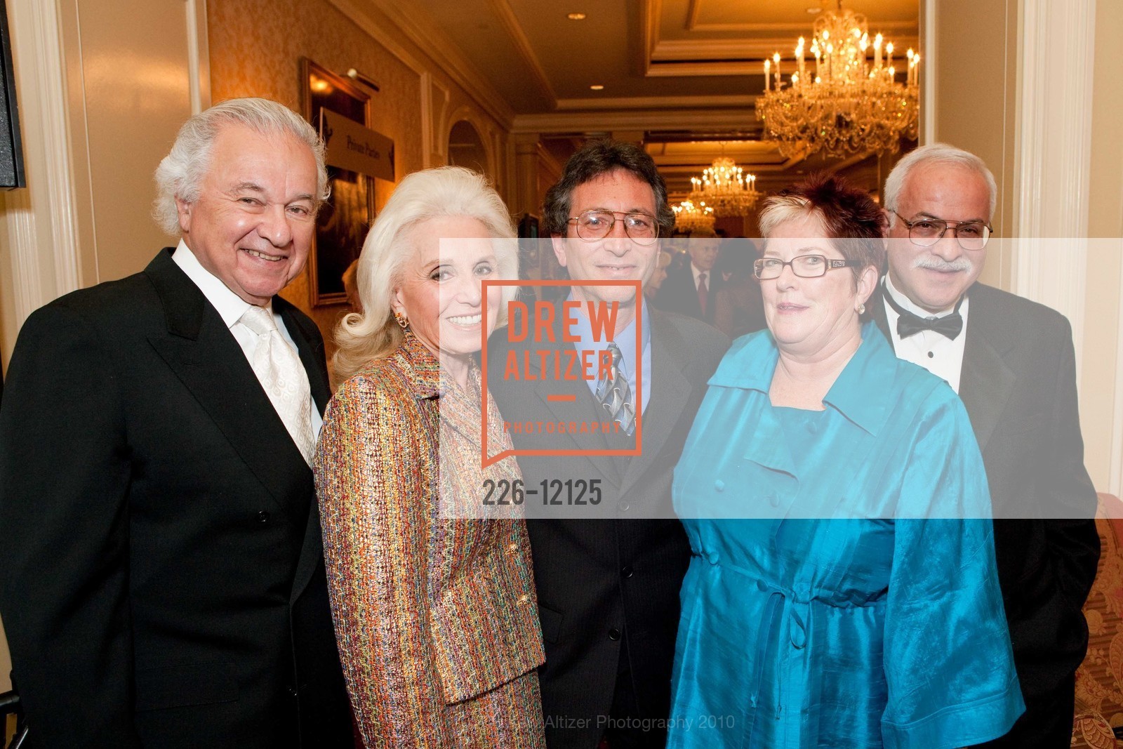 Eli Glassman, Joan Holland, Jeff Holland, Bernadette Probus, Michael Reynolds, 160th Anniversary FAMMY AWARDS Gala, US, March 21st, 2010, Photo #226-12125 Eli Glassman, Joan Holland, Jeff Holland, Bernadette Probus, Michael Reynolds, Photo #226-12125