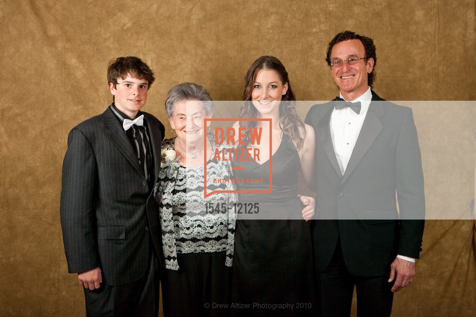 Elijah Jatovsky, Pola Reinharz, Kimberly Blanchard, Ron Lezell, Photo #1545-12125