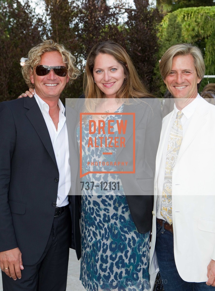 Martin Kobus, Karena Akhavein, Chris Bergin, SAKS FIFTH AVENUE and Elizabeth Thieriot hosting an event benefiting The Saint Francis Foundation, US, May 13th, 2010, Photo #737-12131 Martin Kobus, Karena Akhavein, Chris Bergin, Photo #737-12131