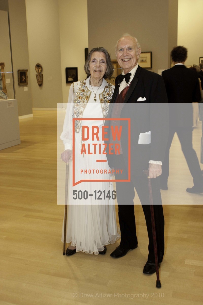 Lois Warren, David Warren, New Crocker Fundraising Gala Celebrates Completion of CROCKER ART MUSEUM Expansion, US, September 26th, 2010, Photo #500-12146 Lois Warren, David Warren, Photo #500-12146