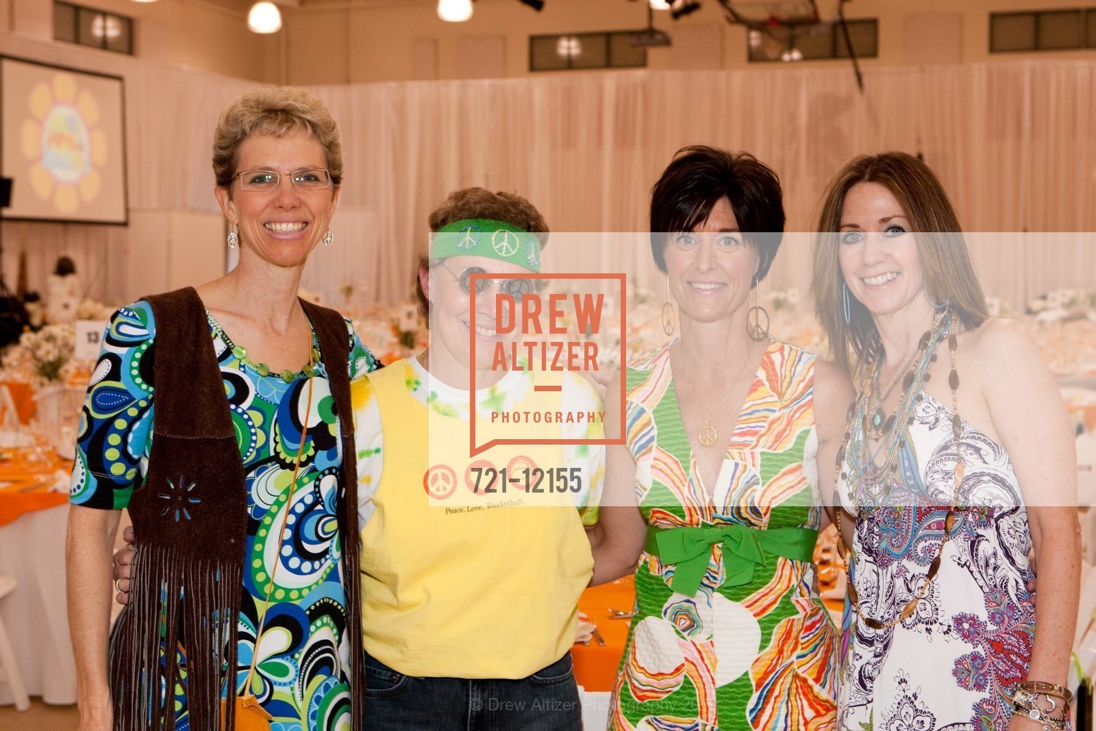 Katherine Aitken-Young, Kim Aitken-Young, Linda Rosensweig, Theresa Rowland, SACRED HEART SCHOOLS, ATHERTON; "PEACE, LOVE & AUCTION!", US, March 28th, 2010, Photo #721-12155 Katherine Aitken-Young, Kim Aitken-Young, Linda Rosensweig, Theresa Rowland, Photo #721-12155