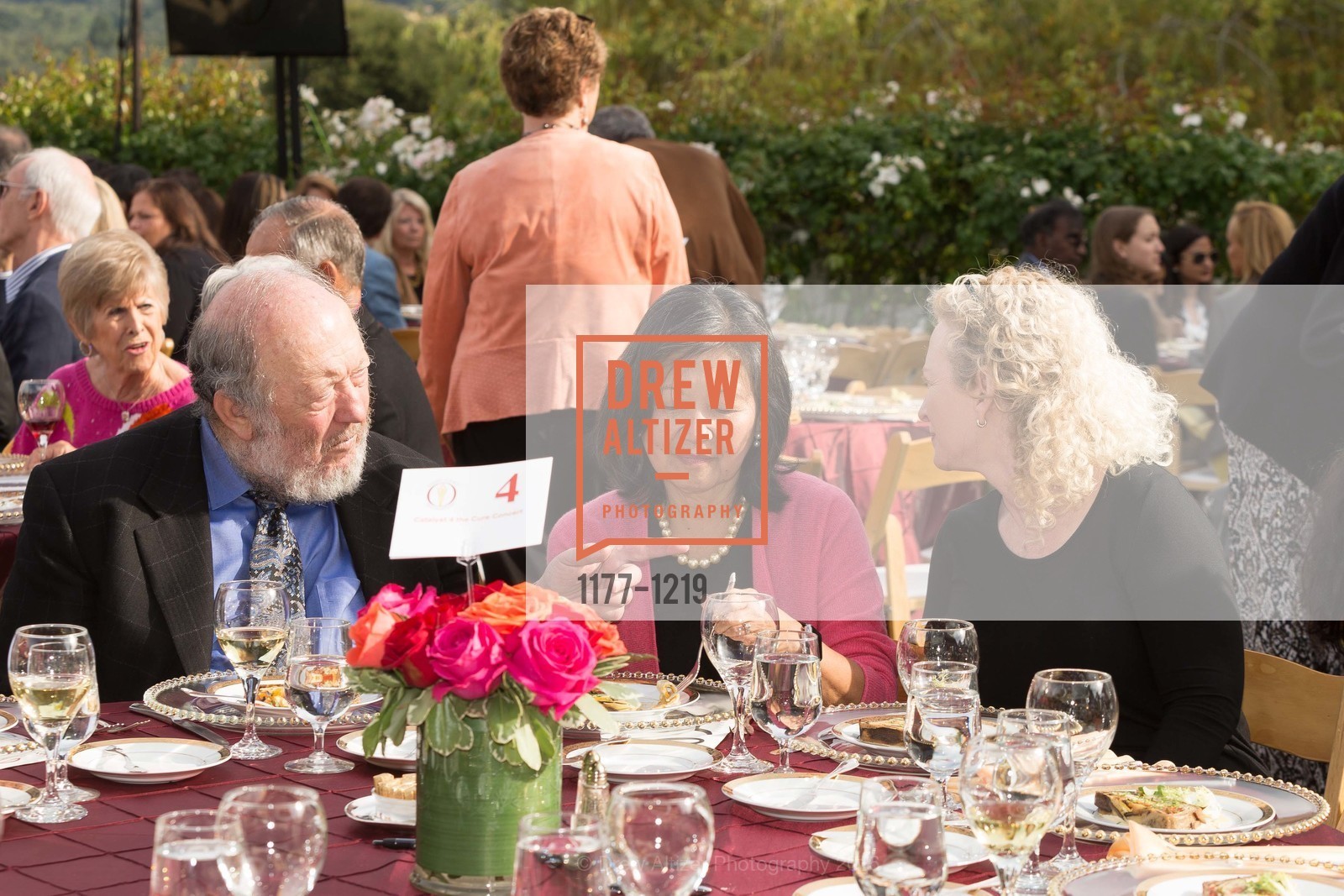 Irv Weissman, Ann Sakatomo Weissman, Laura Roberts, Stand4Lyme Catalyst 4 The Cure Celebrity Concert, Private Residence, May 22nd, 2016, Photo #1177-1219 Irv Weissman, Ann Sakatomo Weissman, Laura Roberts, Photo #1177-1219