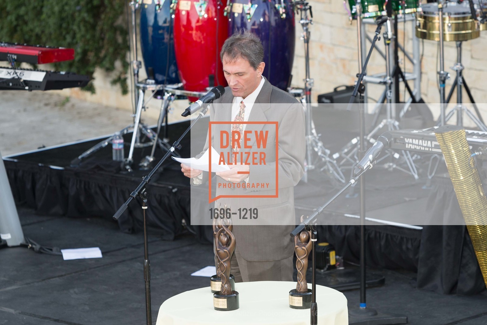 Larry Cagan, Stand4Lyme Catalyst 4 The Cure Celebrity Concert, Private Residence, May 22nd, 2016, Photo #1696-1219 Larry Cagan, Photo #1696-1219