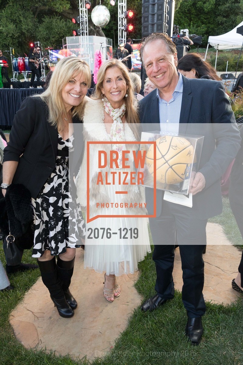 Danielle Coyne, Sherry Cagan, Bob Klein, Stand4Lyme Catalyst 4 The Cure Celebrity Concert, Private Residence, May 22nd, 2016, Photo #2076-1219 Danielle Coyne, Sherry Cagan, Bob Klein, Photo #2076-1219