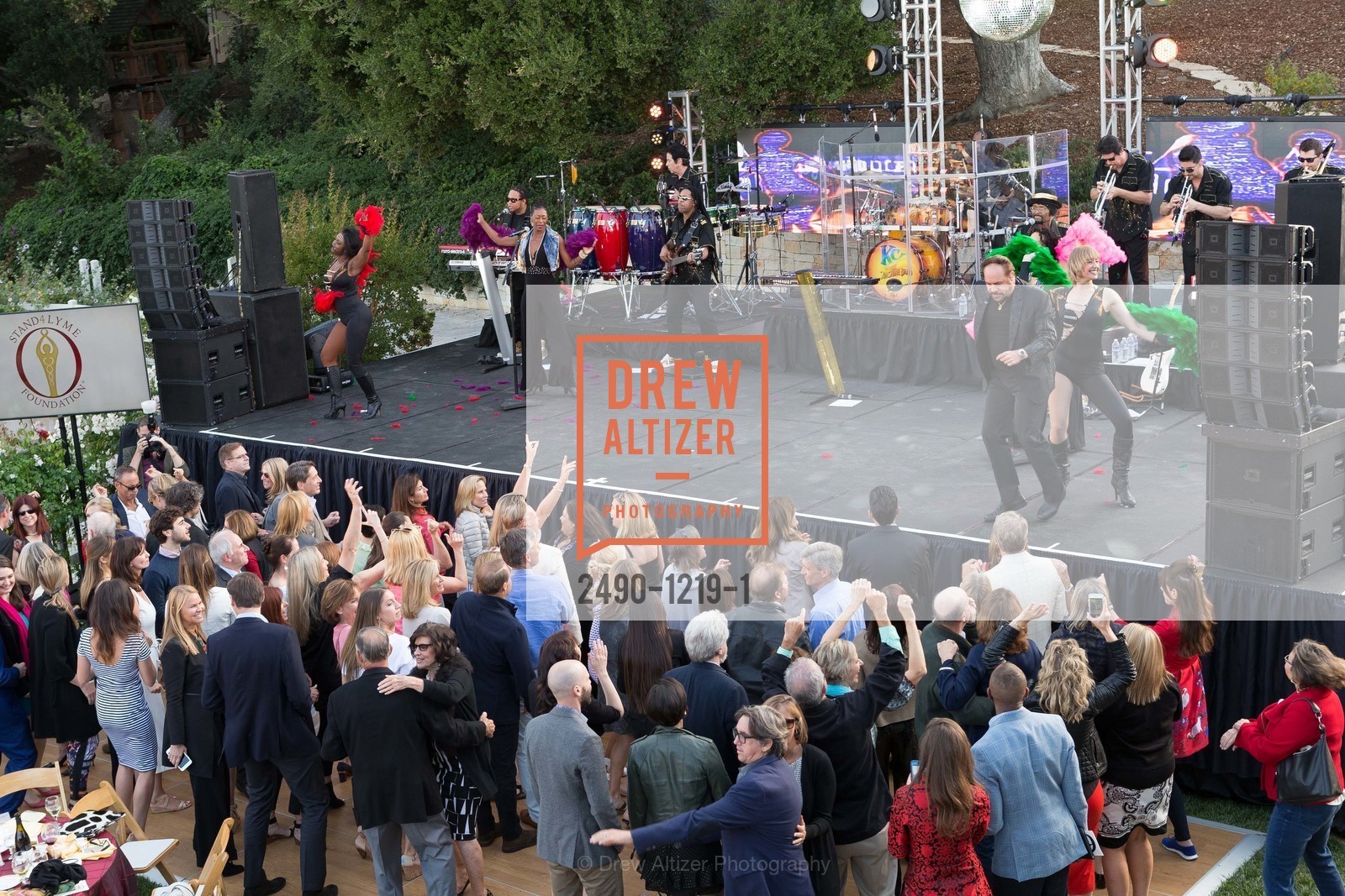 KC And The Sunshine Band, Stand4Lyme Catalyst 4 The Cure Celebrity Concert, Private Residence, Photo #2490-1219-1 KC And The Sunshine Band, Photo #2490-1219-1