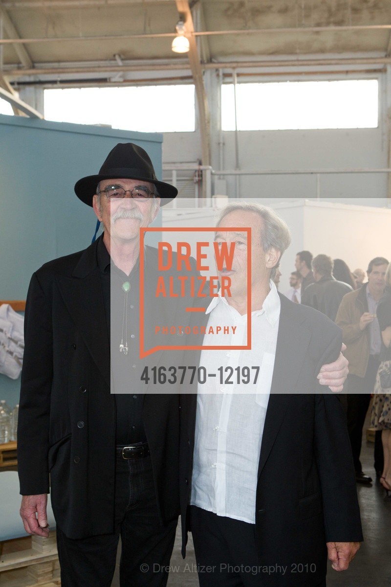 William Wiley, John Sanger, Preview Party for San Francisco Art Institute 2010 MFA Graduate Exhibition / Vernissage, US, May 14th, 2010, Photo #4163770-12197 William Wiley, John Sanger, Photo #4163770-12197