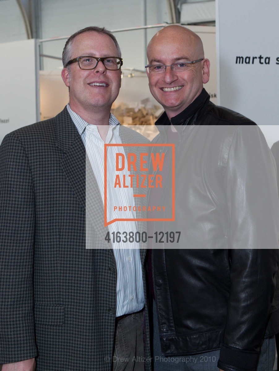 Gary Sullivan, Tim Lynn, Preview Party for San Francisco Art Institute 2010 MFA Graduate Exhibition / Vernissage, US, May 14th, 2010, Photo #4163800-12197 Gary Sullivan, Tim Lynn, Photo #4163800-12197