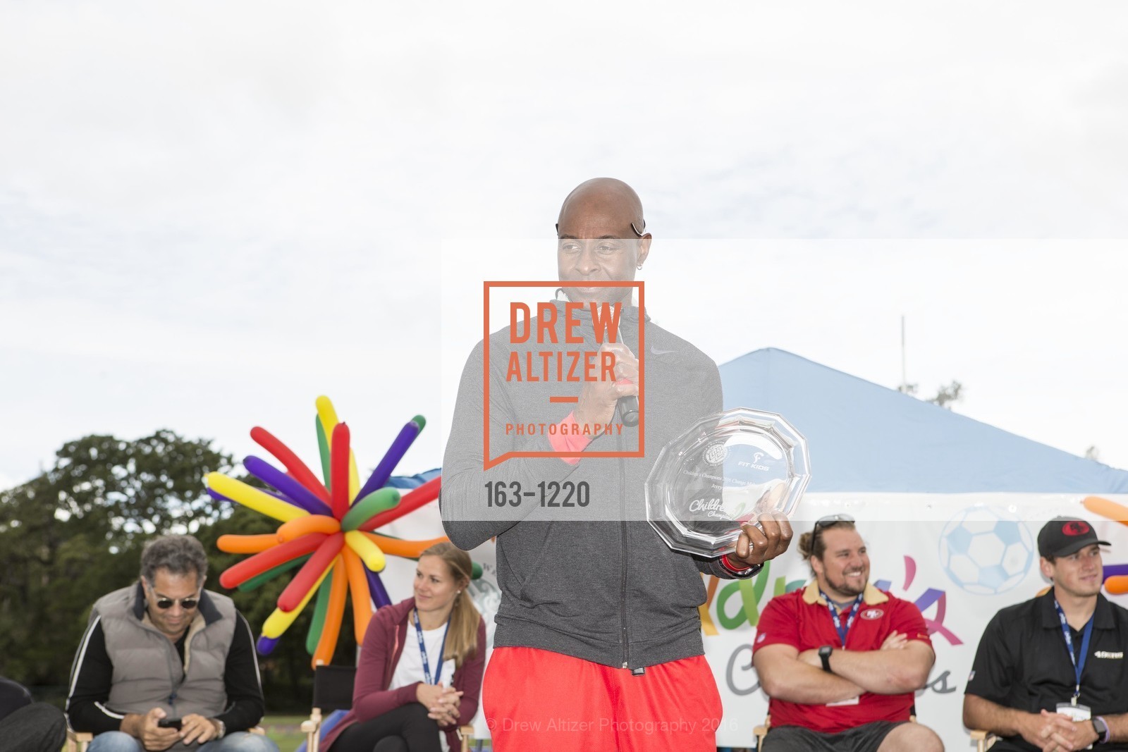 Jerry Rice, Children's Champions 2016, Menlo College, May 21st, 2016, Photo #163-1220 Jerry Rice, Photo #163-1220