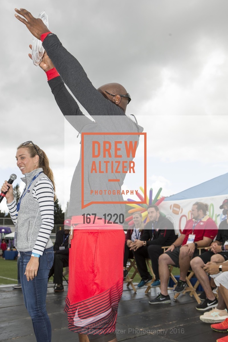 Ashley Riley, Jerry Rice, Children's Champions 2016, Menlo College, May 21st, 2016, Photo #167-1220 Ashley Riley, Jerry Rice, Photo #167-1220